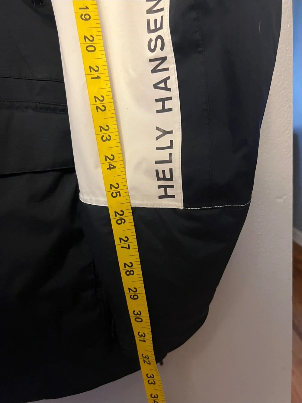 Helly Hansen Men’s Black, White & Neon Yellow Ski Jacket